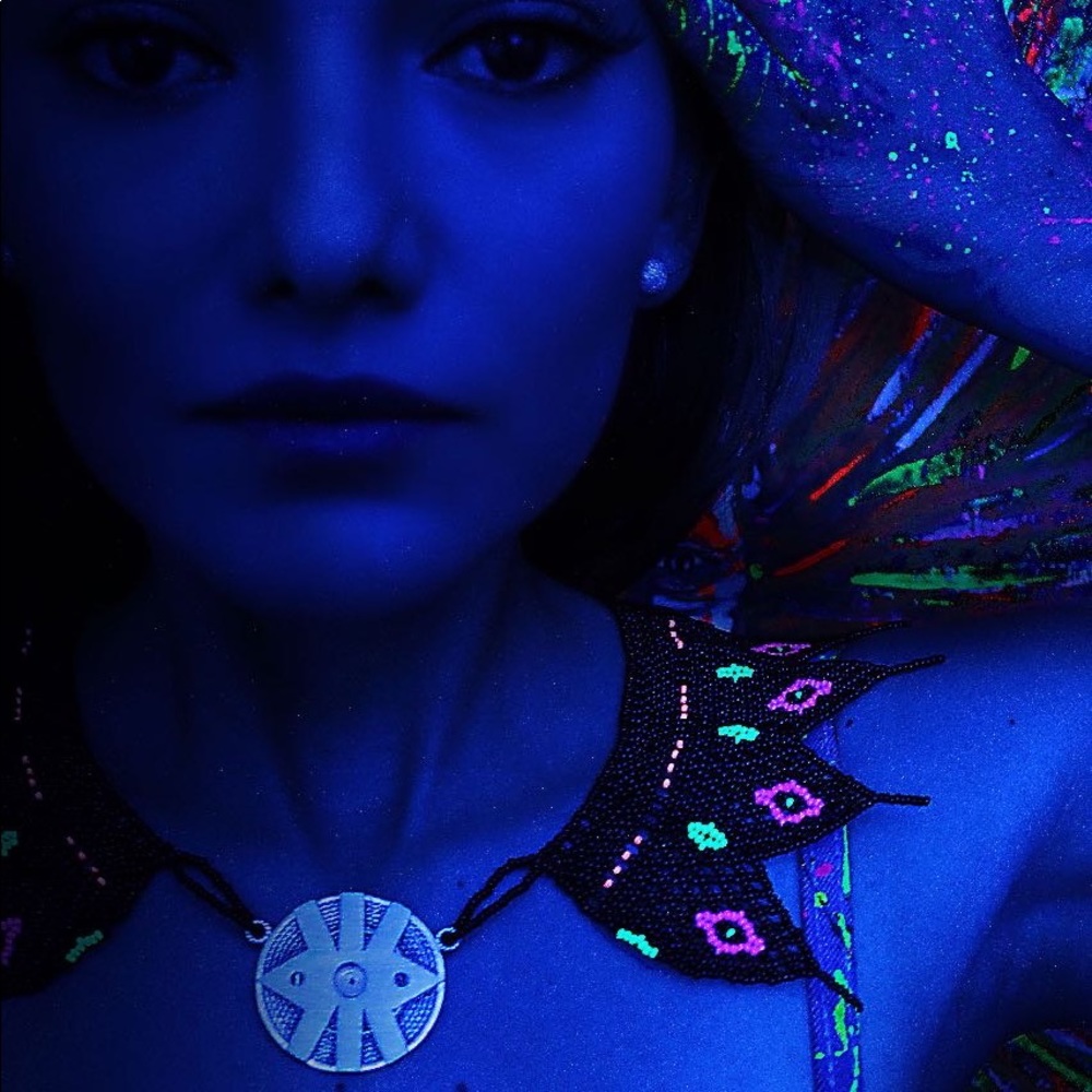 Peacock Neon Necklace (Red) Ref. PN- Q01
